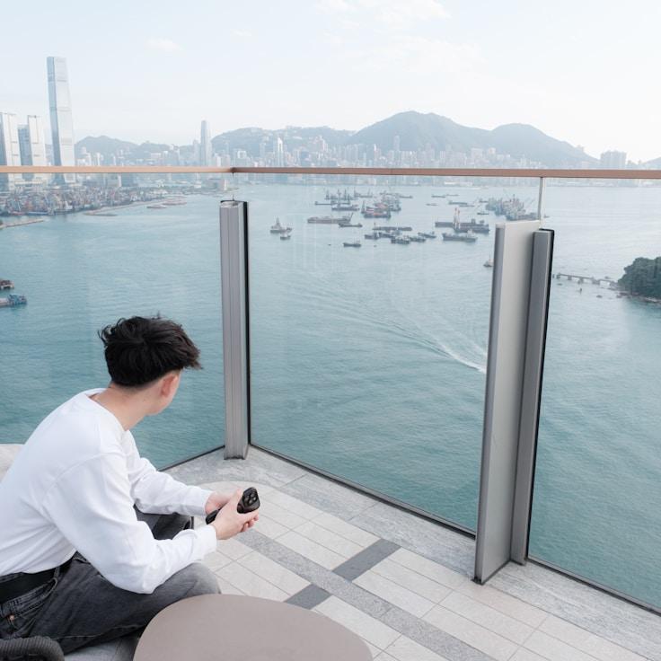 Family terraces and cafés for calm evenings in Milan